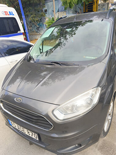 FORD TOURNEO COURIER