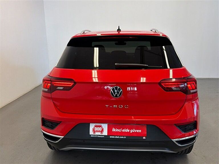 VOLKSWAGEN T-ROC