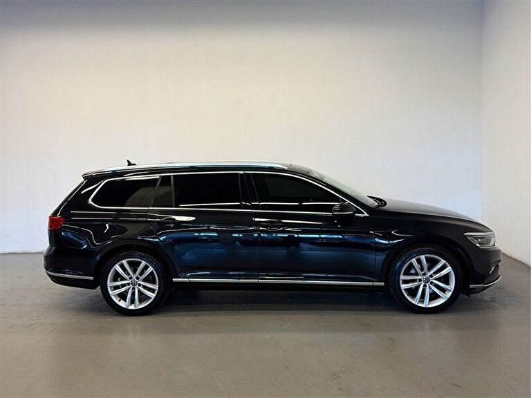 VOLKSWAGEN PASSAT VARIANT