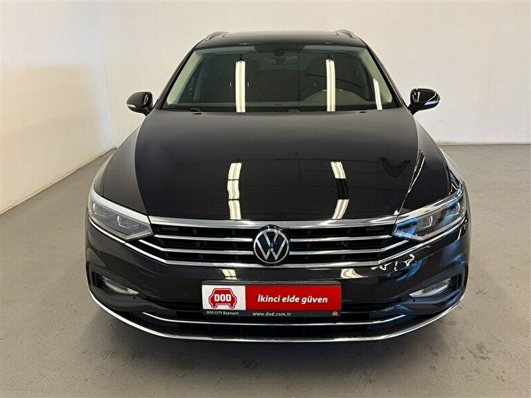 VOLKSWAGEN PASSAT VARIANT
