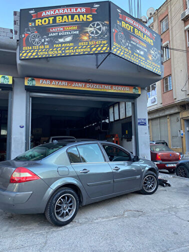 RENAULT MEGANE