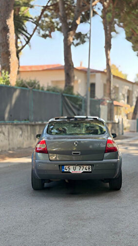 RENAULT MEGANE