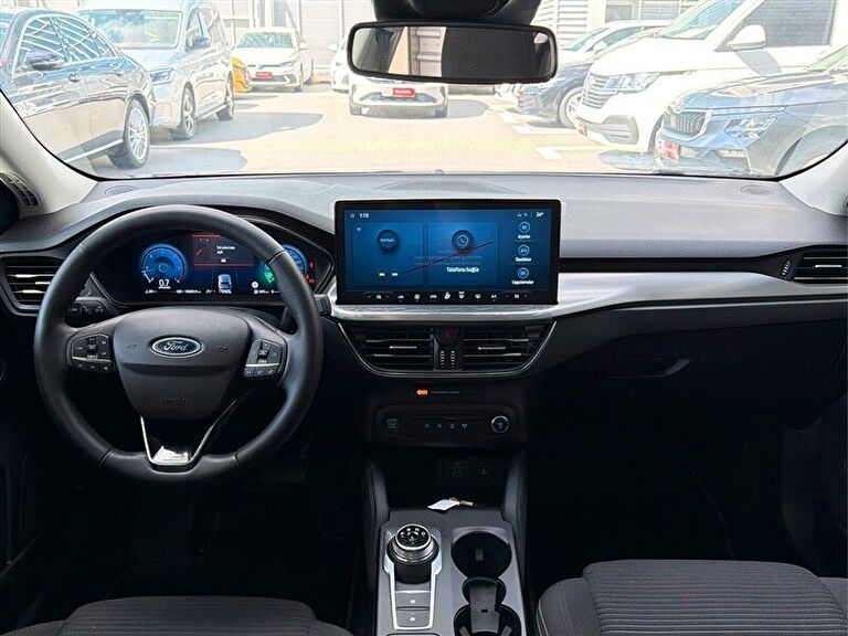 FORD FOCUS