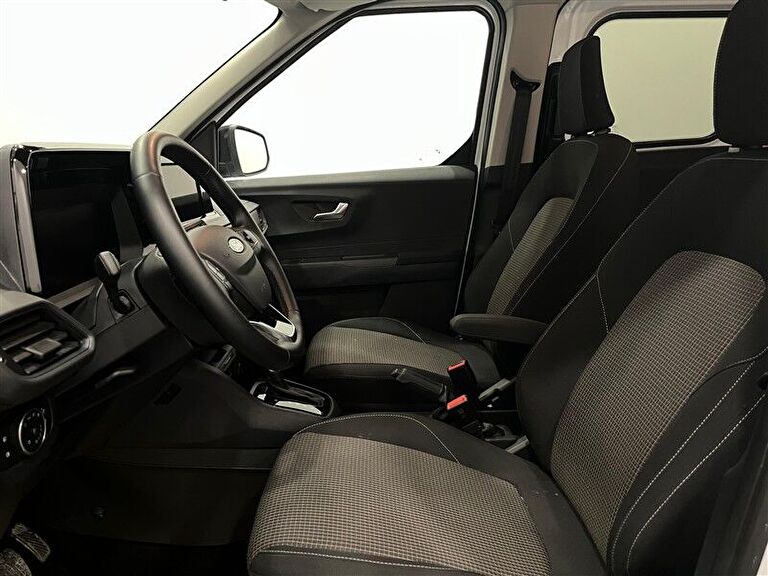 FORD TOURNEO COURIER