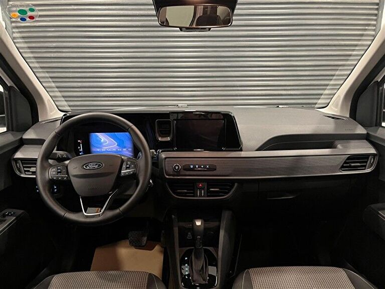 FORD TOURNEO COURIER