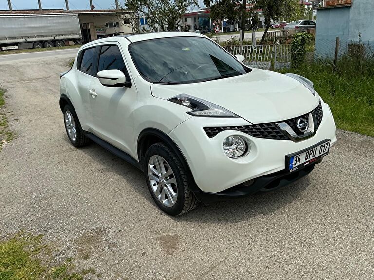 NISSAN JUKE