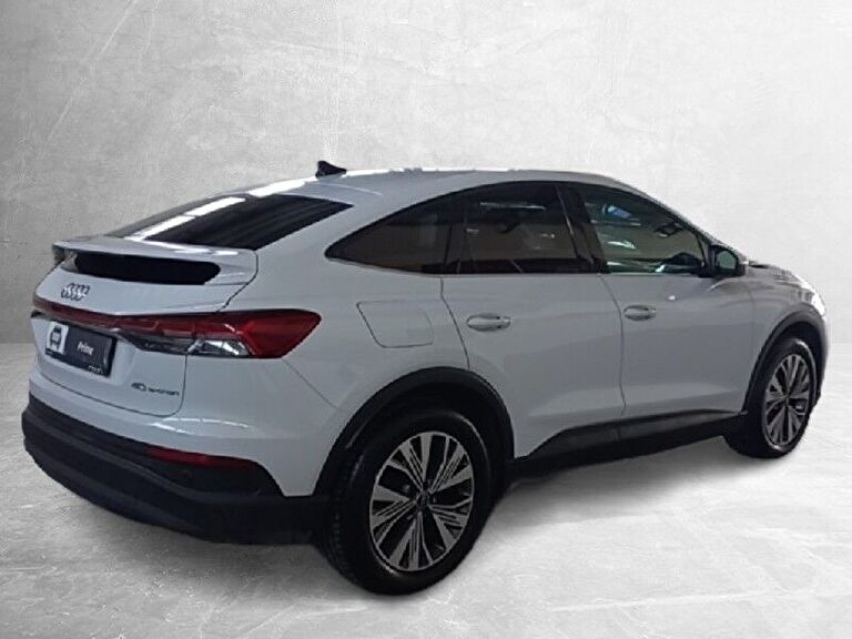 AUDI Q4 SPORTBACK