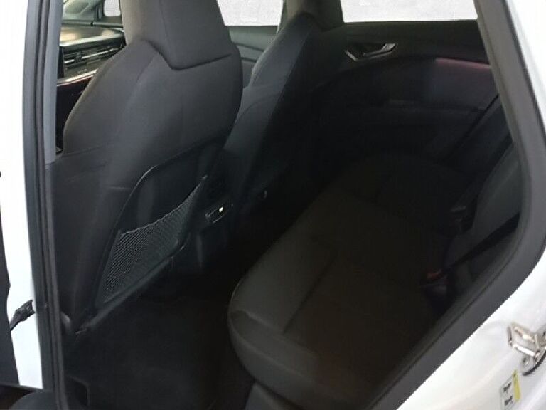 AUDI Q4 SPORTBACK