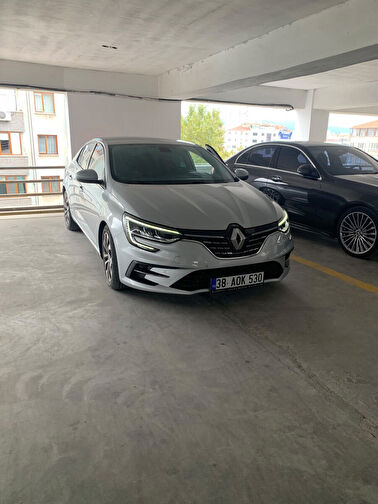 RENAULT MEGANE