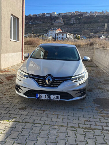 RENAULT MEGANE