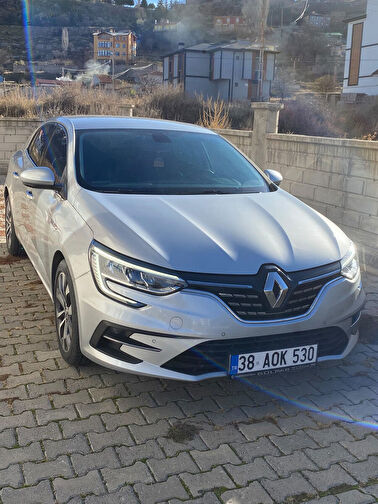RENAULT MEGANE