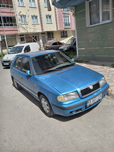 SKODA FELICIA