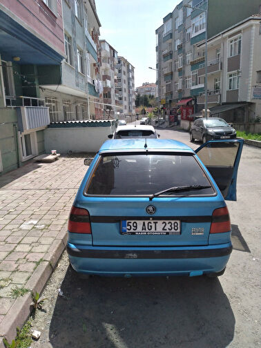 SKODA FELICIA