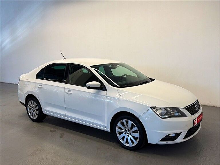 SEAT TOLEDO