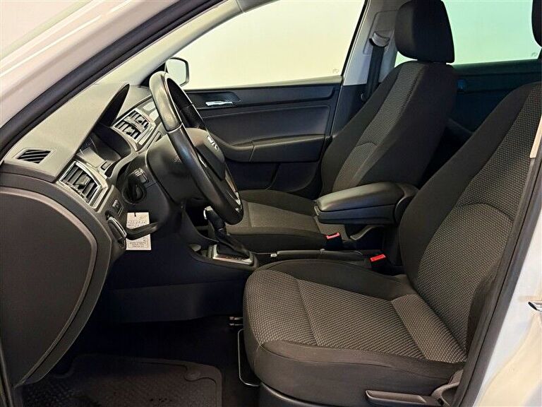 SEAT TOLEDO