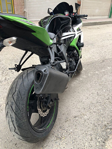 Kawasaki Ninja ZX-6R