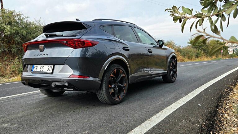 CUPRA FORMENTOR
