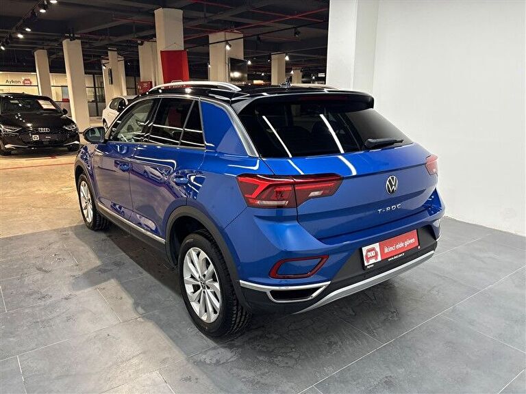 VOLKSWAGEN T-ROC