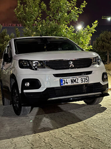 PEUGEOT RIFTER