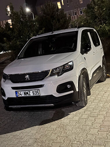 PEUGEOT RIFTER