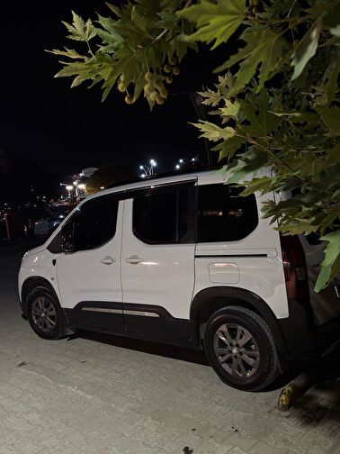 PEUGEOT RIFTER