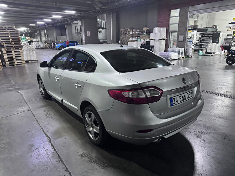 RENAULT FLUENCE
