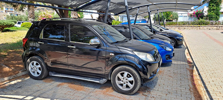 DAIHATSU TERIOS