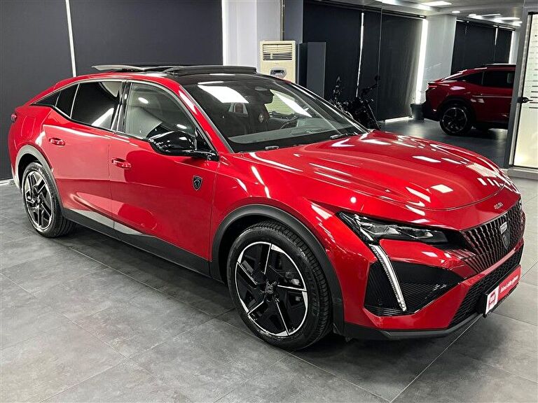 PEUGEOT 408