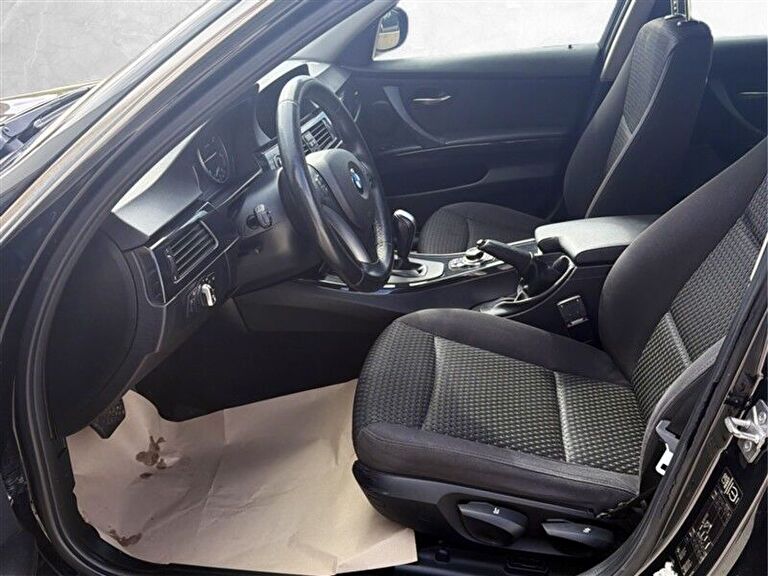 BMW 3 SERISI