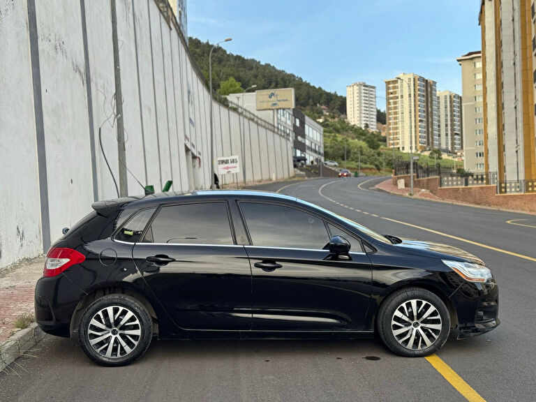 CITROEN C4