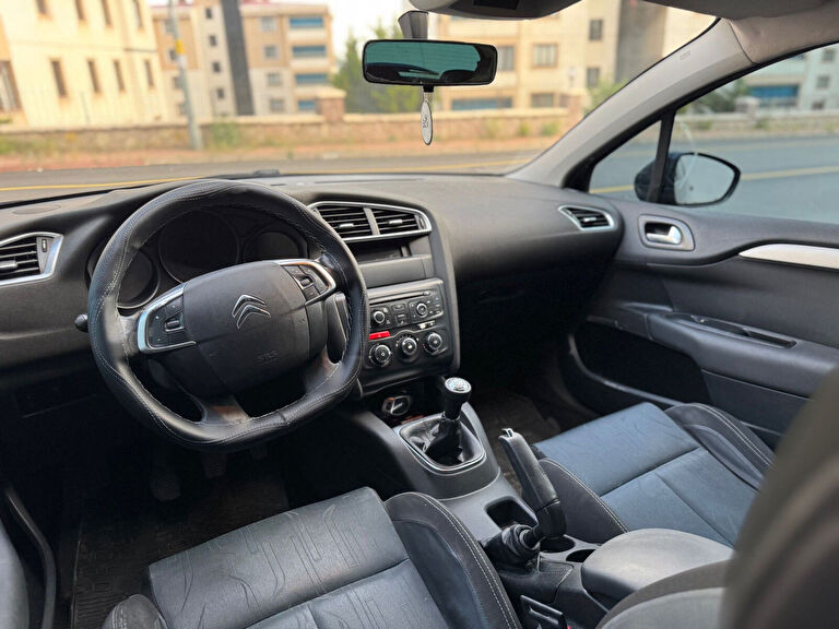 CITROEN C4