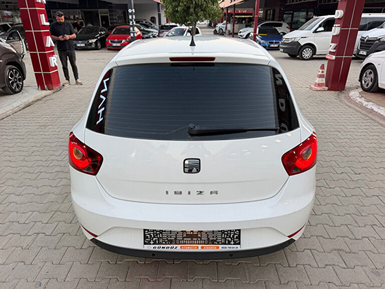 SEAT IBIZA