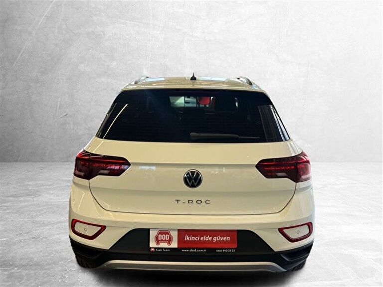 VOLKSWAGEN T-ROC