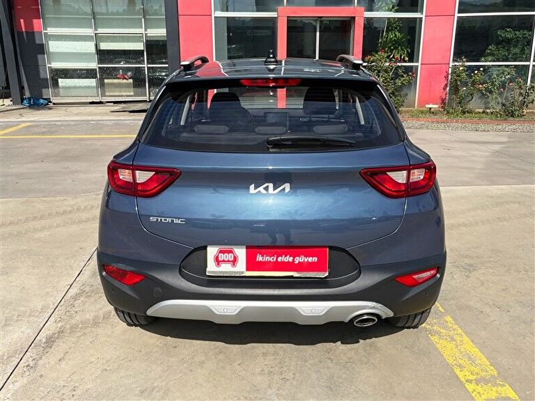 KIA STONIC