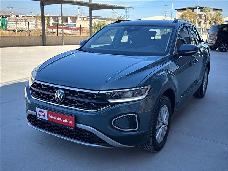 VOLKSWAGEN T-ROC