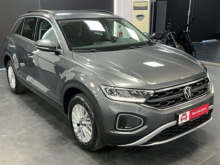 VOLKSWAGEN T-ROC
