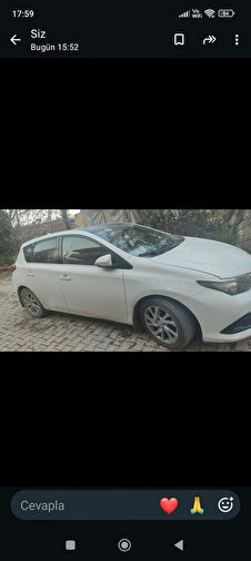 TOYOTA AURIS
