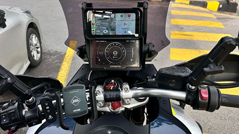 CFmoto 800MT Touring