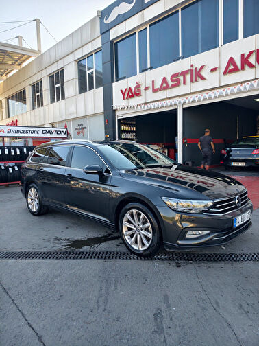 VOLKSWAGEN PASSAT VARIANT