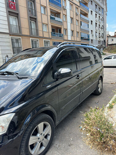 MERCEDES-BENZ VIANO