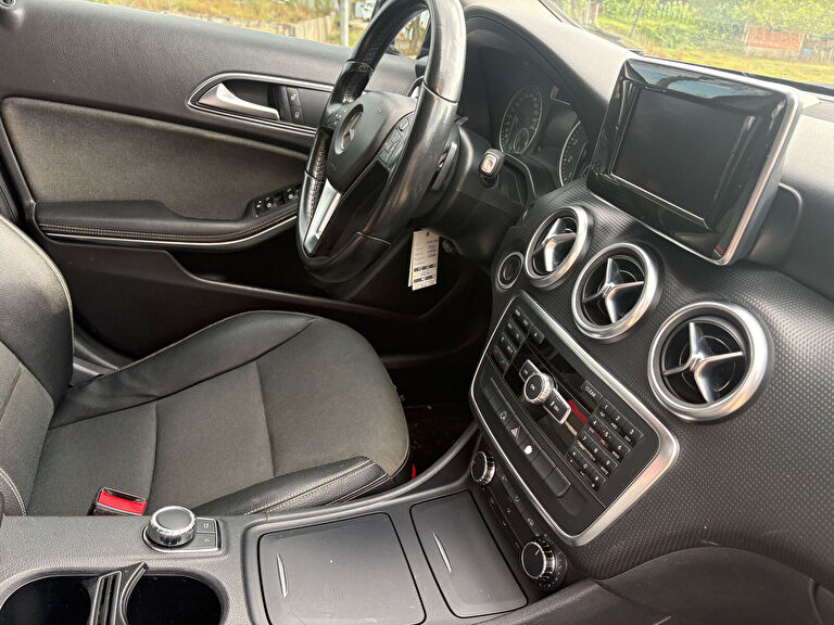 MERCEDES-BENZ A-SERISI
