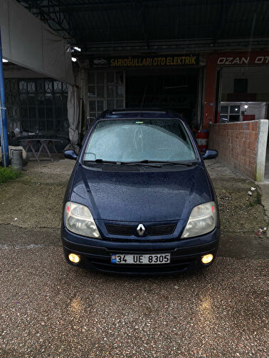 RENAULT SCENIC
