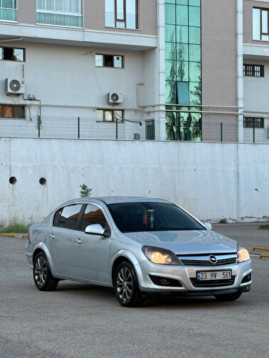 OPEL ASTRA