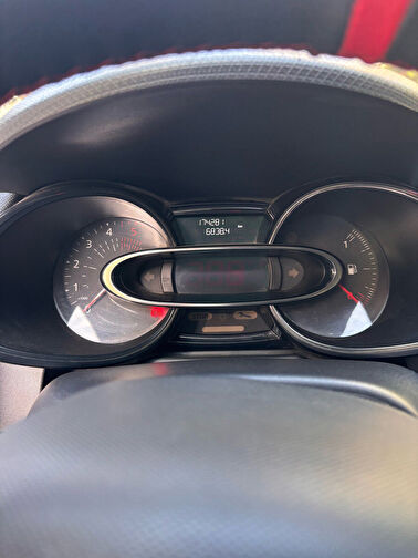 RENAULT CLIO SPORT TOURER