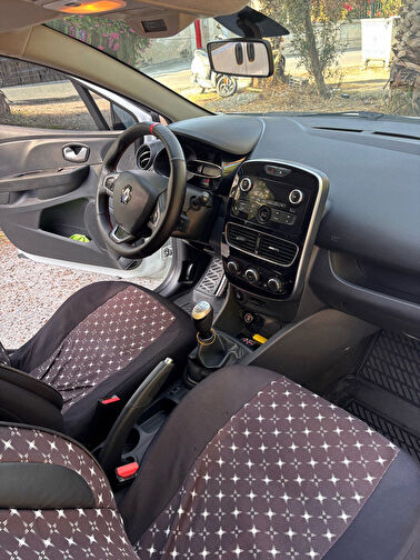 RENAULT CLIO SPORT TOURER
