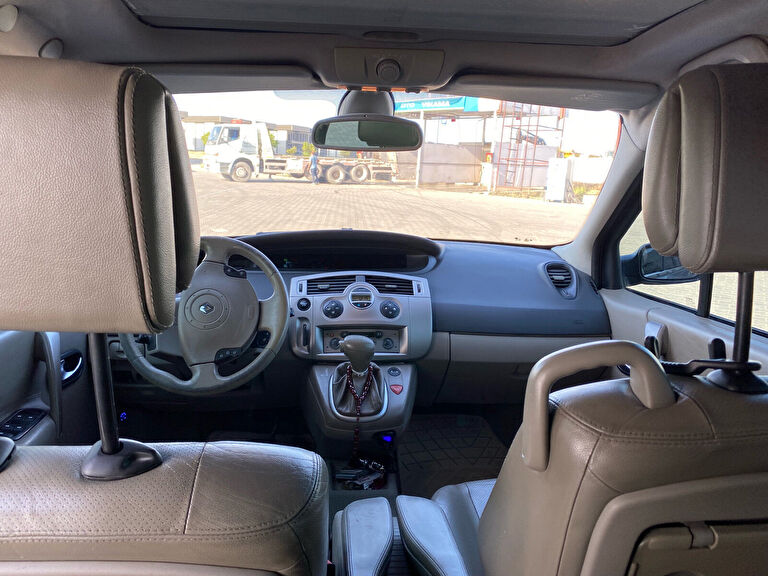 RENAULT SCENIC