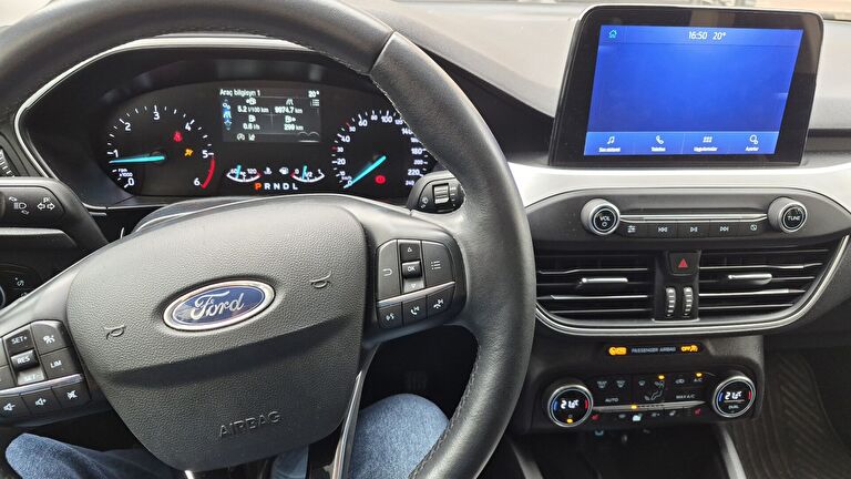 FORD FOCUS
