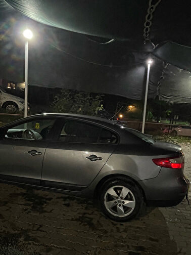 RENAULT FLUENCE