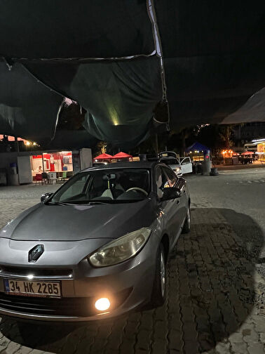 RENAULT FLUENCE