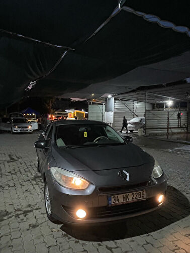 RENAULT FLUENCE